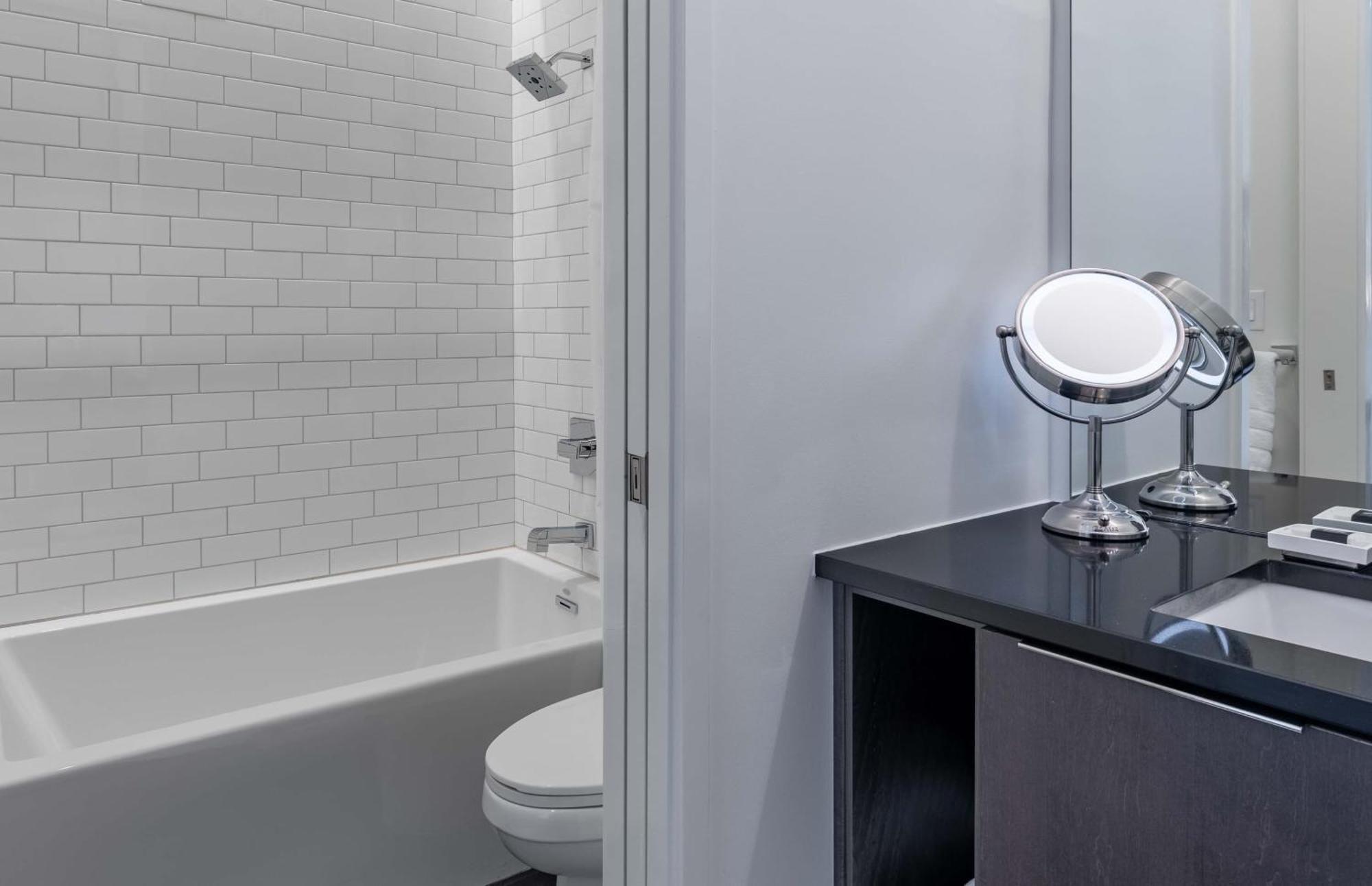 121 Hotel By Avantstay Chic Modern Hotel In ナッシュビル エクステリア 写真